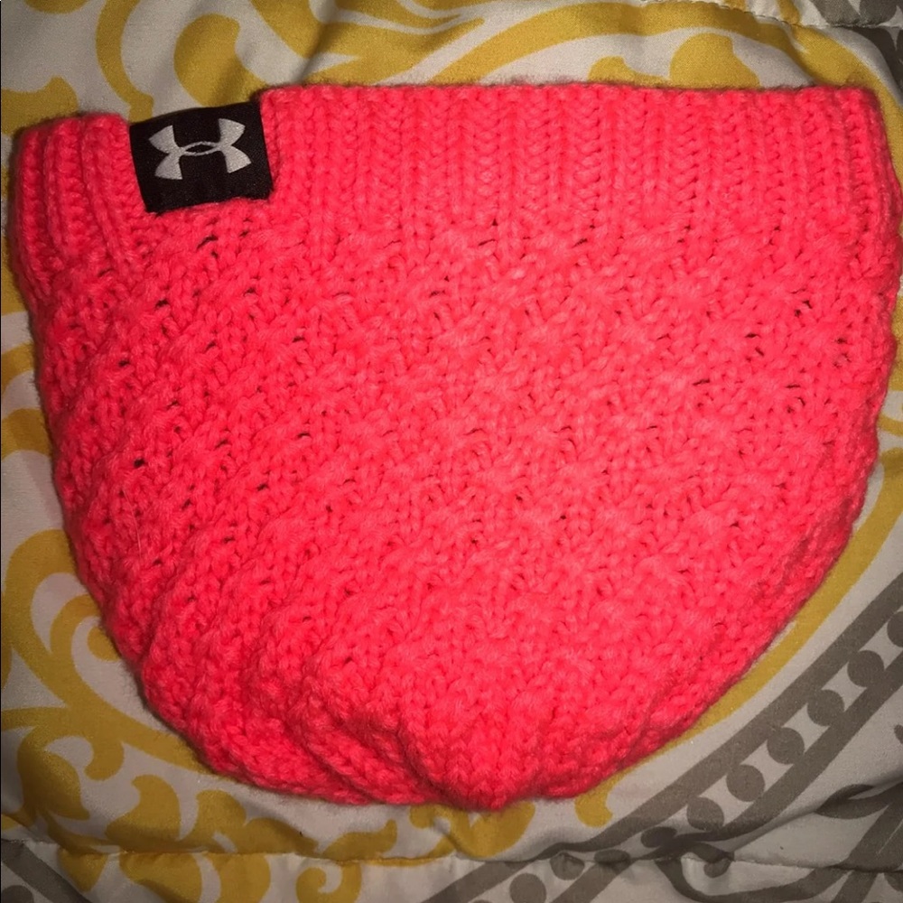 Under armor hat